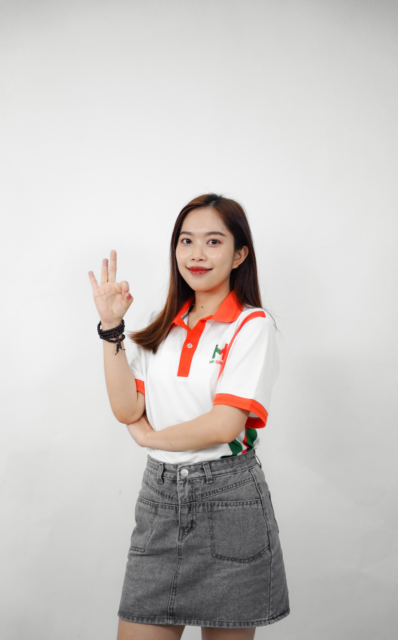 E-Commerce Executive (Amazon)